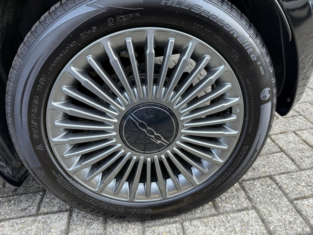 Fiat 500e – foto 10
