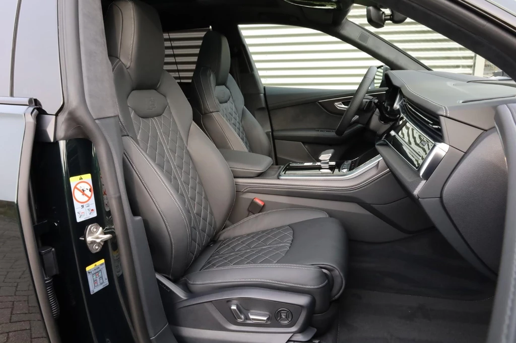 Audi Q8 – foto 18