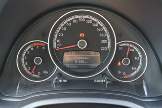 Volkswagen up! – thumbnail 22