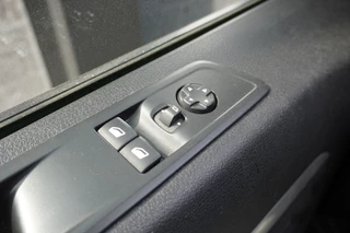 Opel Vivaro – thumbnail 17