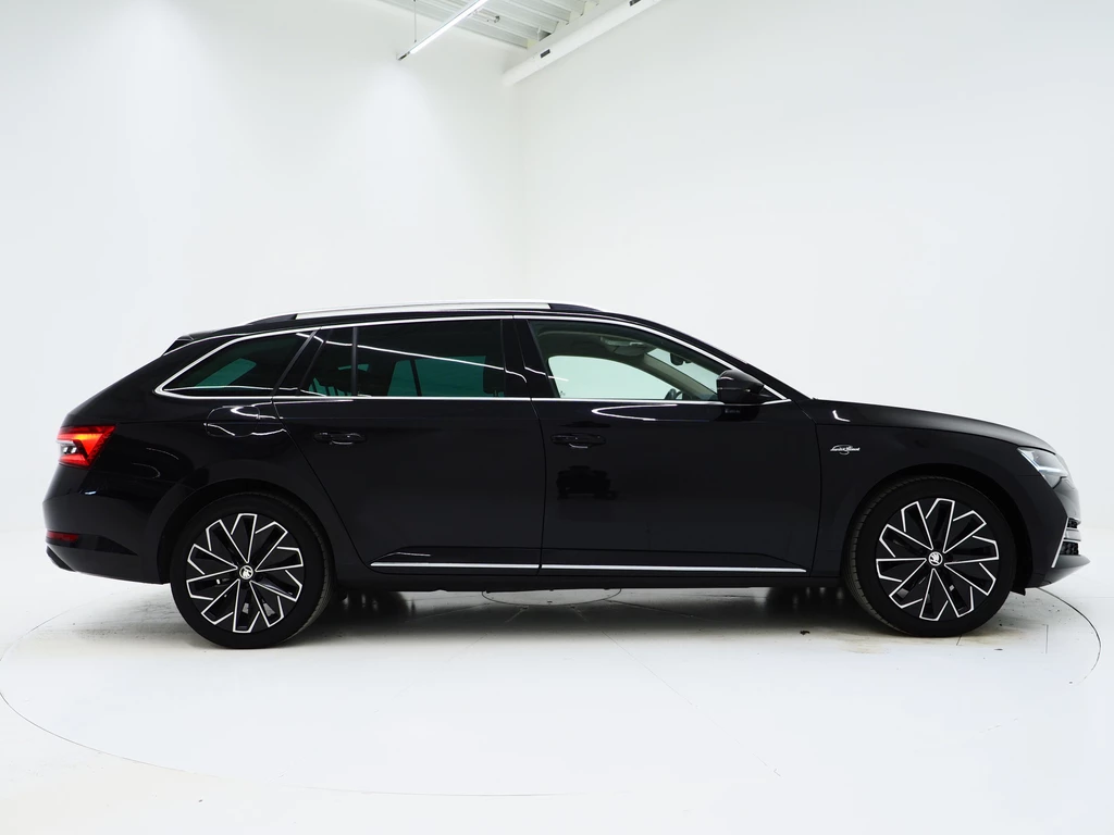 Škoda Superb – foto 6