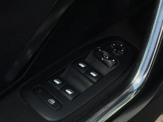 Peugeot 2008 – thumbnail 23