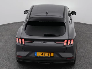 Ford Mustang Mach-E – thumbnail 8