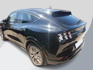 Ford Mustang Mach-E – thumbnail 2