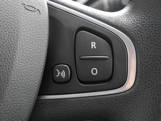 Renault Clio – thumbnail 18