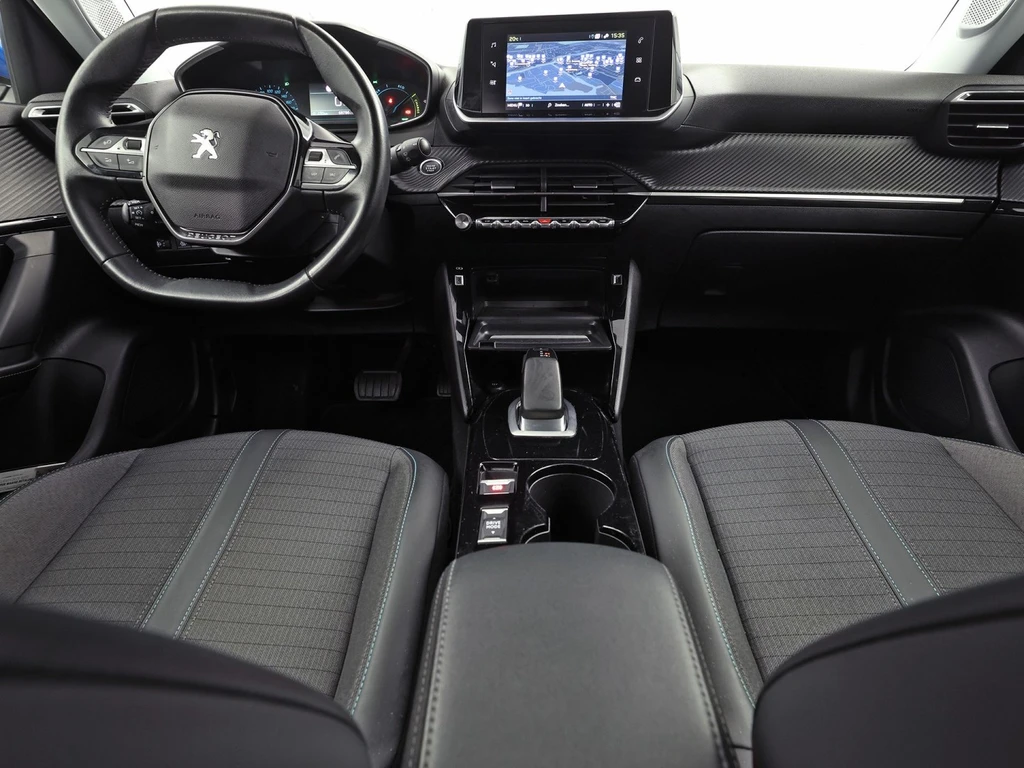 Peugeot e-2008 – foto 8