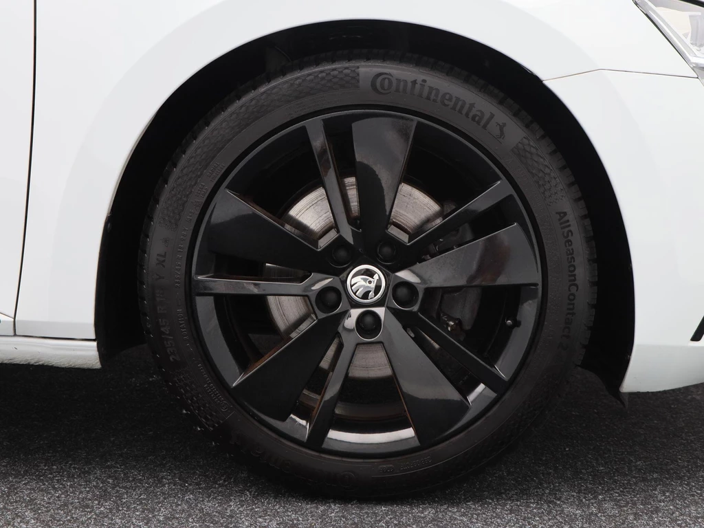 Škoda Superb – foto 13