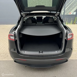 Tesla Model Y – thumbnail 19