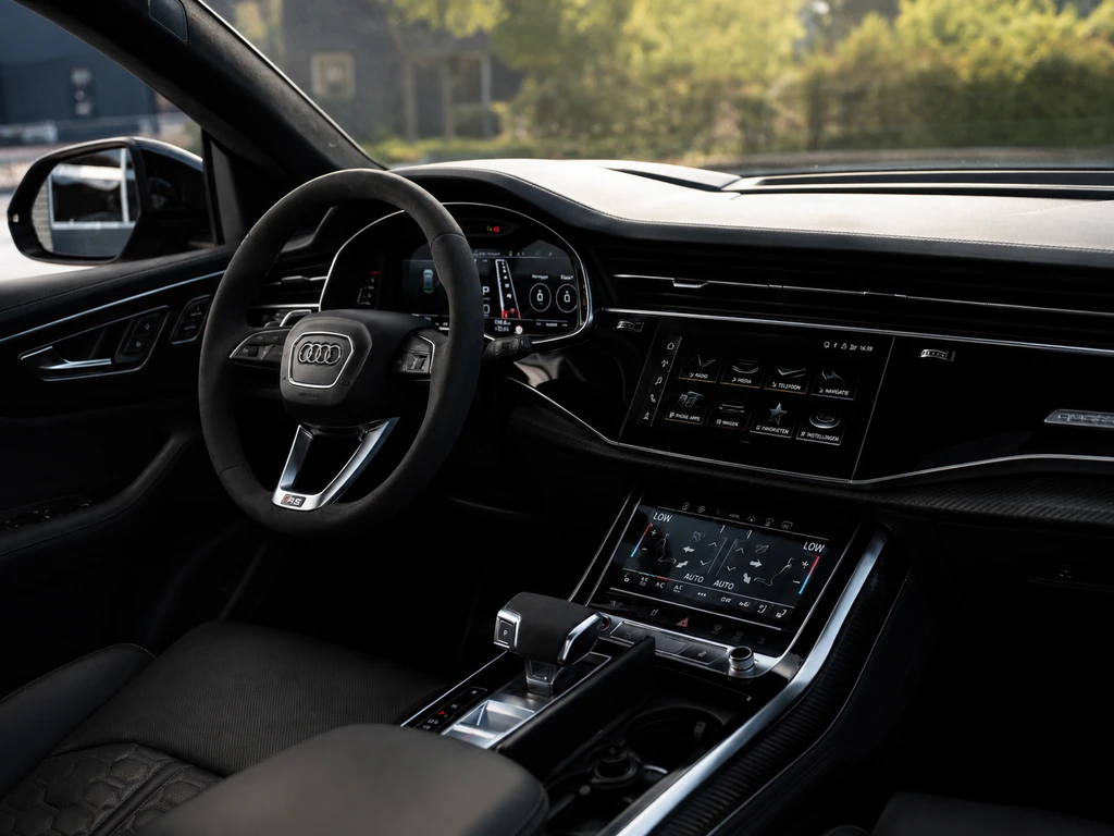 Audi RSQ8 – foto 6