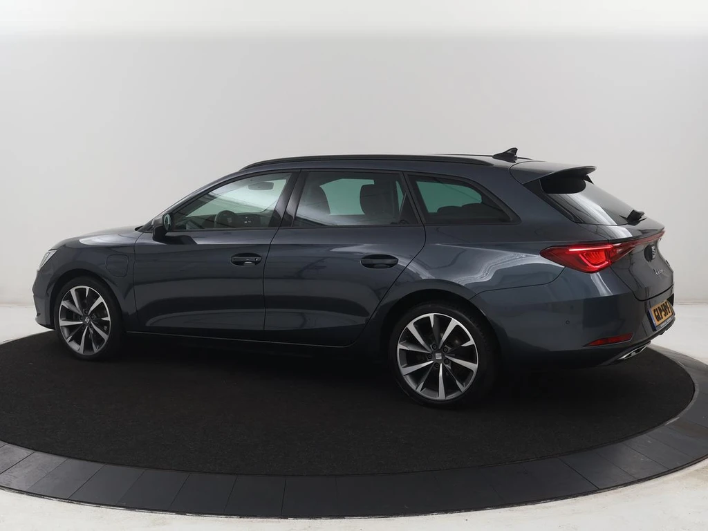 SEAT Leon – foto 2