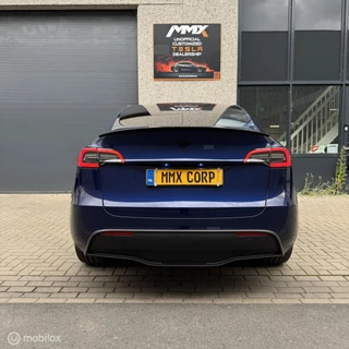 Tesla Model Y – thumbnail 5