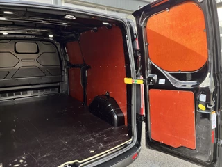 Ford Transit Custom – thumbnail 22