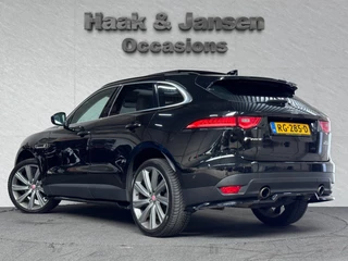 Jaguar F-PACE – thumbnail 3
