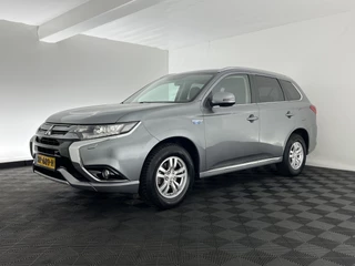 Mitsubishi Outlander – thumbnail 1
