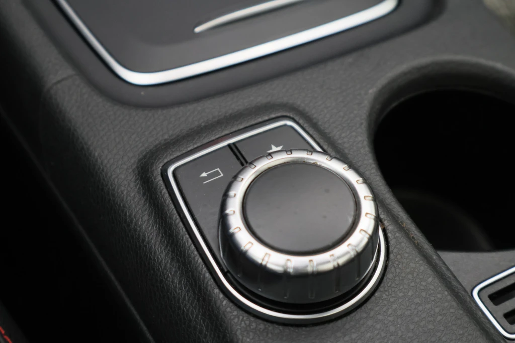 Mercedes-Benz GLA – foto 48