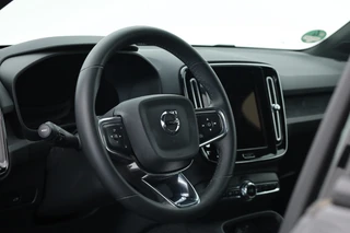 Volvo XC40 – thumbnail 7