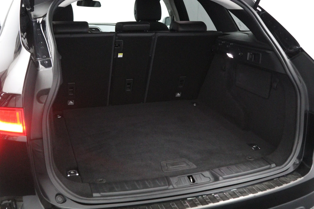 Jaguar F-PACE – foto 25
