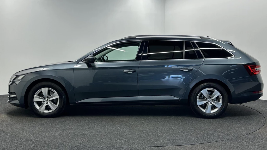 Škoda Superb – foto 2