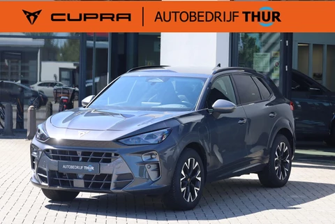 CUPRA Terramar 1.5 TSI e-Hybrid Business 204PK / 150kW area view elektrische stoelverstelling met geheugen head up display LED Matrix digital drive pure performance pack trekhaak voorbereiding interieur pakket II 18" LMV met 4 seizoenen banden EDGE pakket intelligent drive pakket privacy glas elektrische achterklep met voetbediening stoelverwarming lederen multifunctioneel verwarmbaar stuurwiel adaptief onderstel key less advanced spiegel pakket klasse III alarm park assist ACC