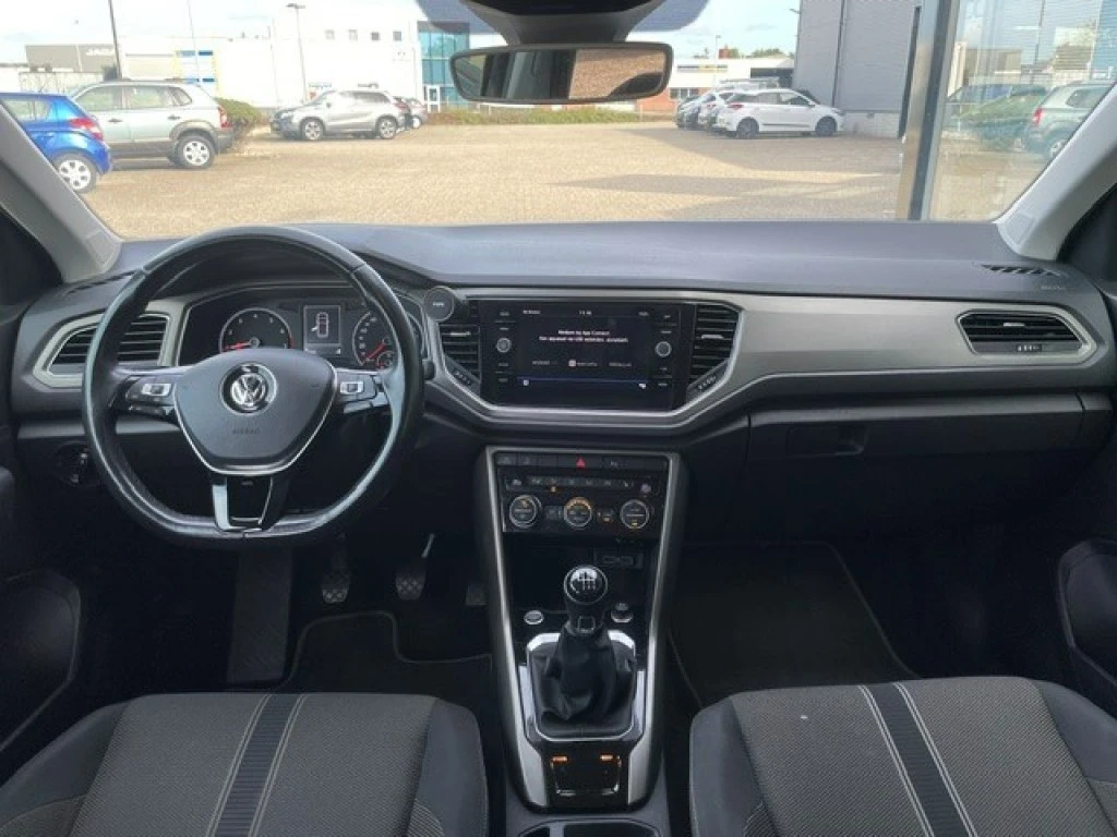 Volkswagen T-Roc – foto 10