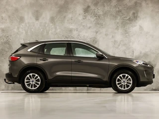 Ford Kuga – thumbnail 7