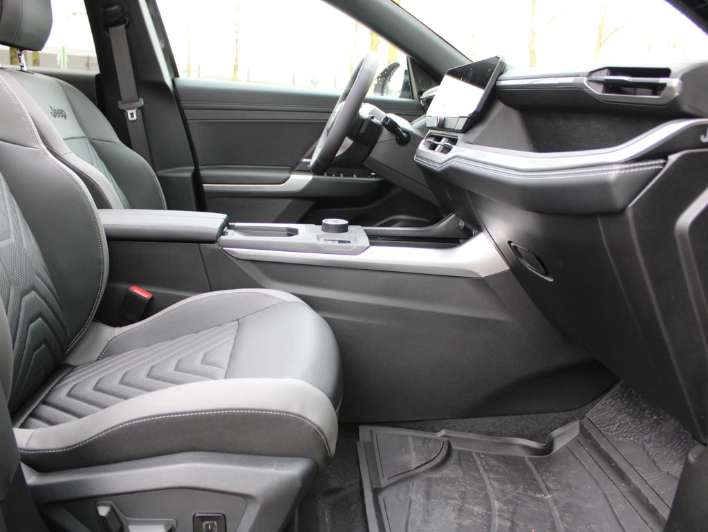 Jeep Compass – foto 8