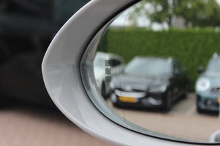 Porsche Cayenne – thumbnail 31