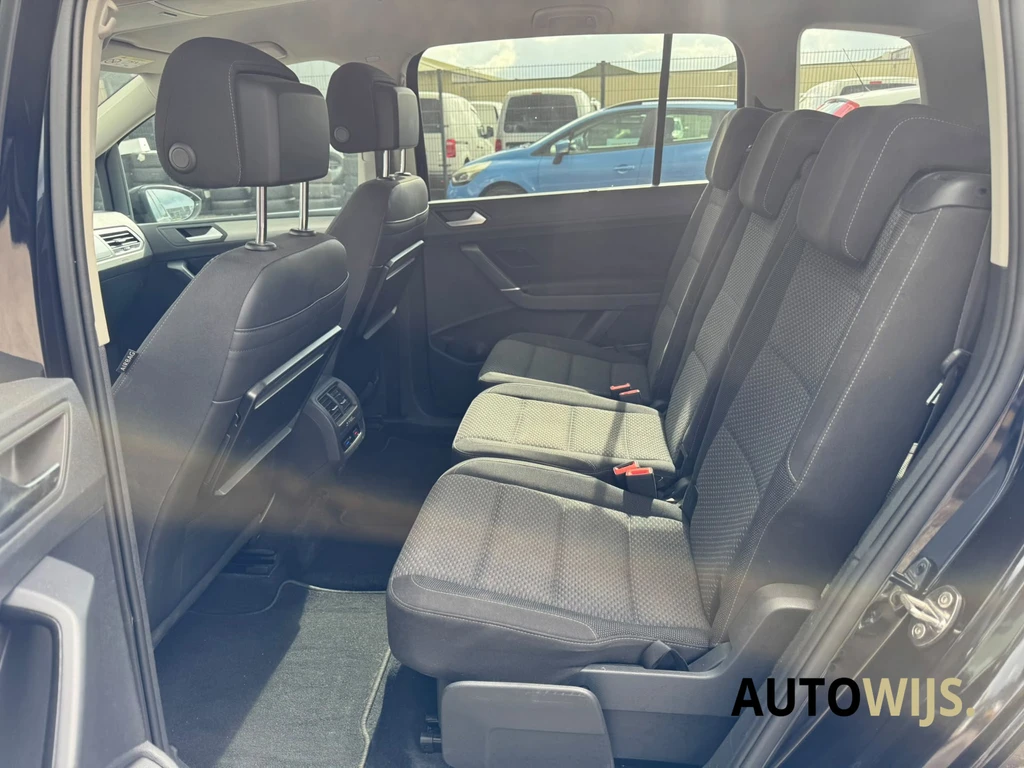 Volkswagen Touran – foto 18