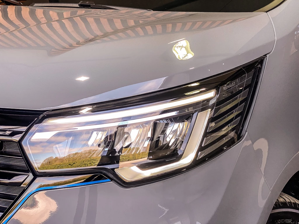 Renault Trafic – foto 36