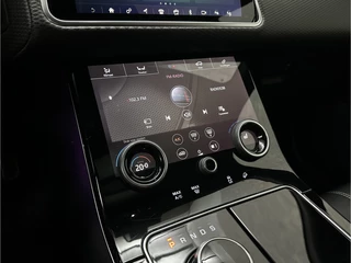 Land Rover Range Rover Velar – thumbnail 28