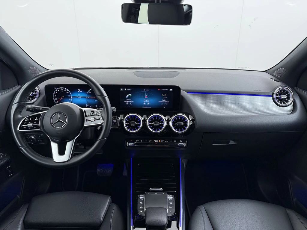 Mercedes-Benz EQA – foto 11