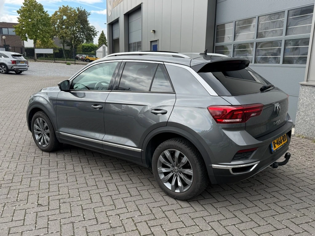 Volkswagen T-Roc – foto 3