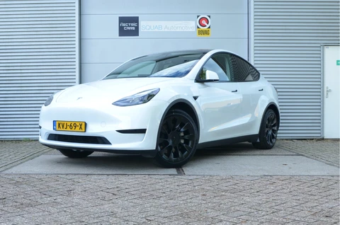 Tesla Model Y RWD 58 kWh 20" Alu, AutoPilot3.0 Ryzen