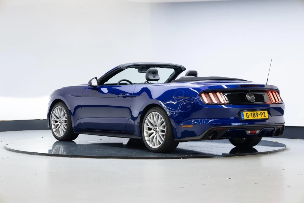 Ford Mustang – foto 5