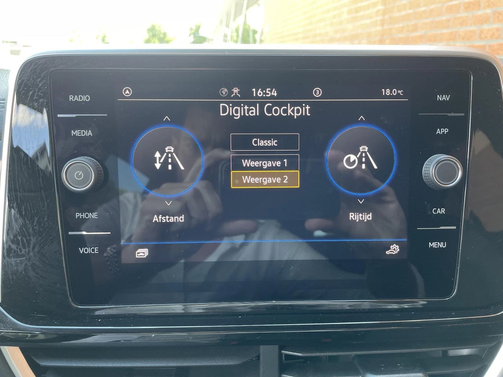 Volkswagen T-Roc – foto 12