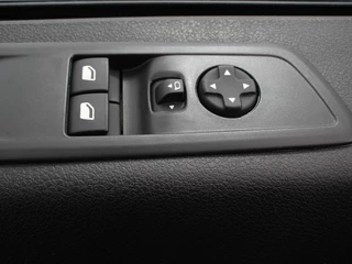 Opel Vivaro-e – thumbnail 14