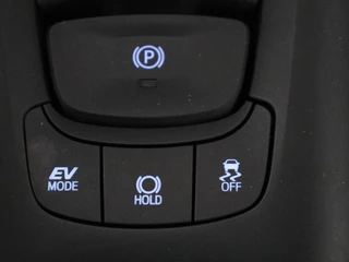 Toyota C-HR – thumbnail 18