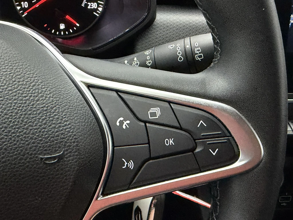 Renault Clio – foto 24