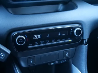 Mazda 2 Hybrid – thumbnail 12