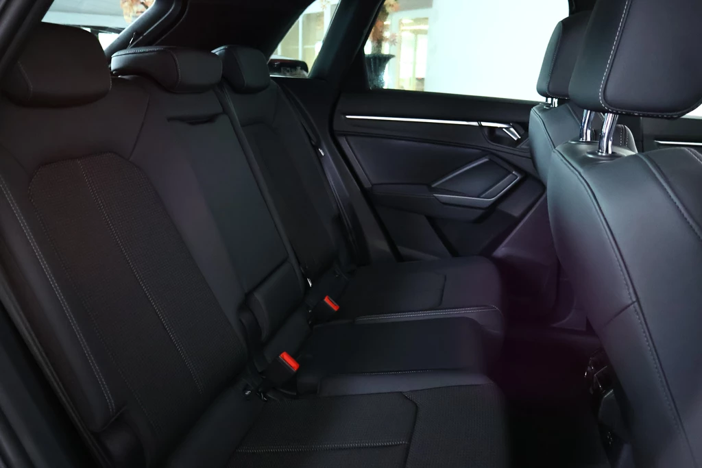 Audi Q3 – foto 16
