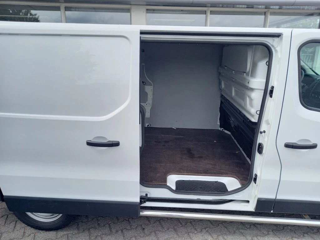 Nissan NV300 – foto 14