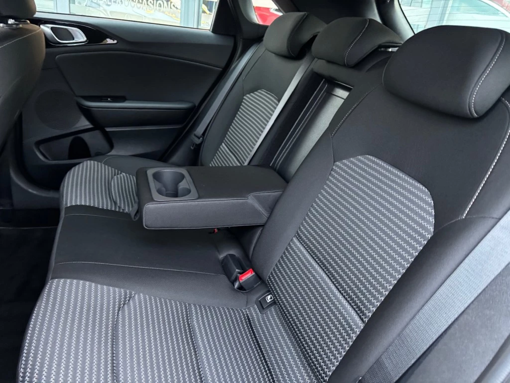 Kia Ceed – foto 16