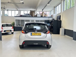 Toyota Yaris – thumbnail 3