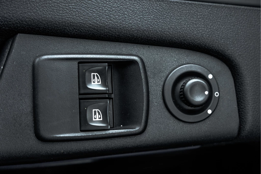 Opel Vivaro – foto 23