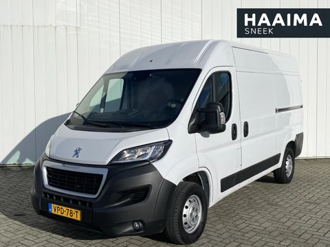 Peugeot Boxer 335 2.2 BlueHDi 165 L2H2 Asphalt | Navigatie | Achteruitrijcamera | Trekhaak | Dubbele schuifdeur | Climate Control | Weinig kilometers