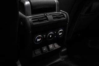 Land Rover Defender – thumbnail 26