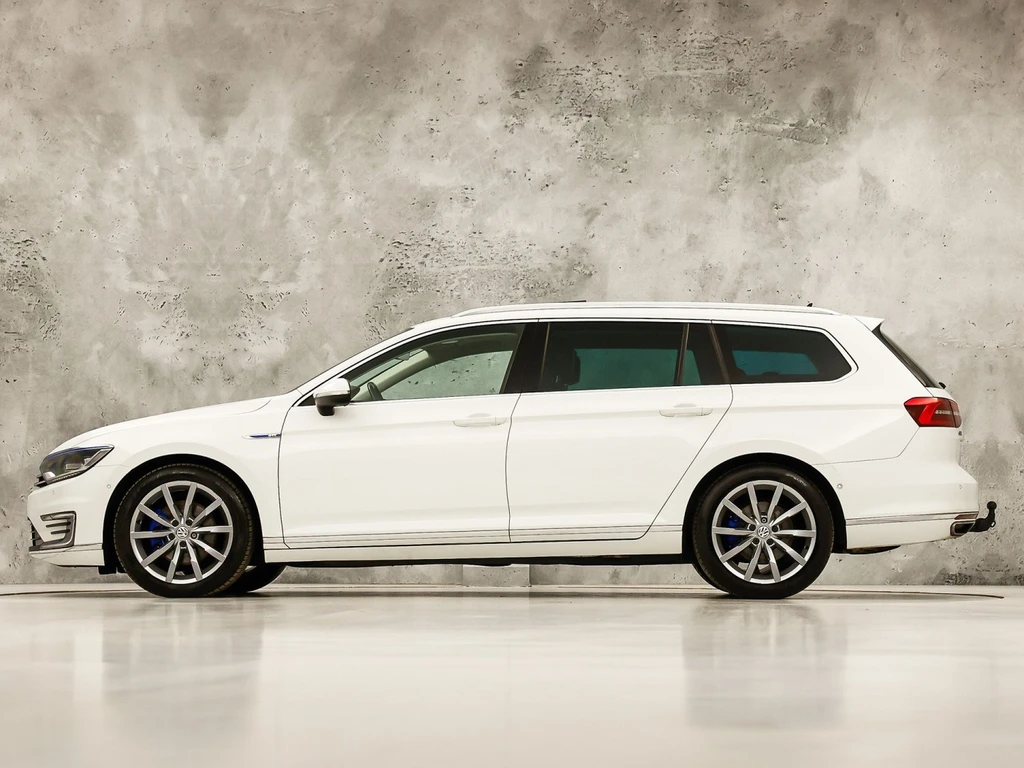 Volkswagen Passat – foto 2