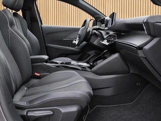 Peugeot 208 – thumbnail 9