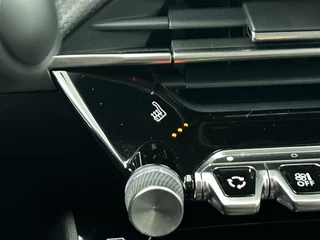 Peugeot 208 – thumbnail 8