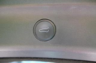 Tesla Model Y – thumbnail 28